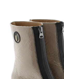 Botin en charol piedra Tilo 5