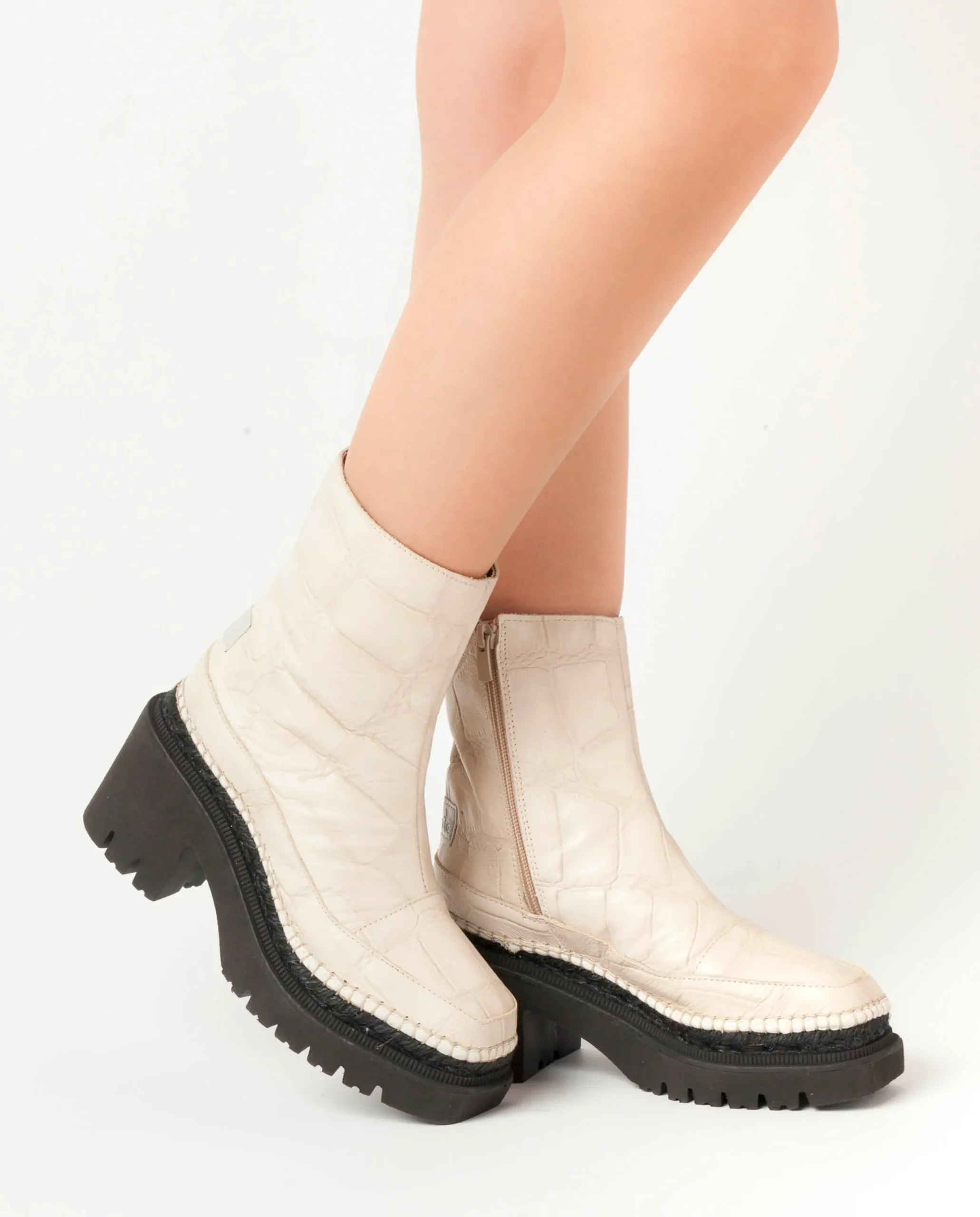 Botin en Cocco Koda beig Panteta