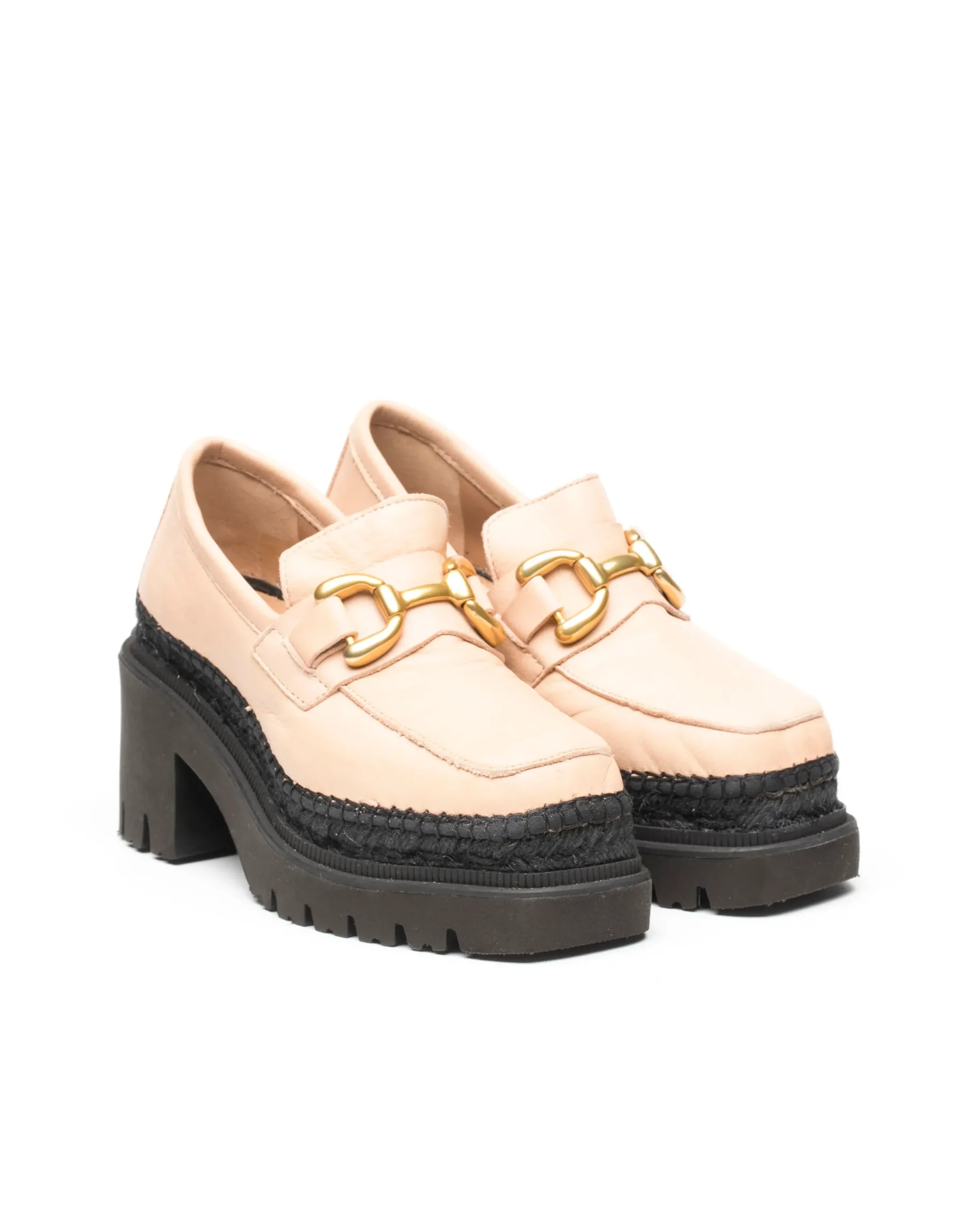 Mocasín de tacón en velvet nude Panteta
