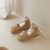 Sandalia cintas en ganchillo fluor blanco