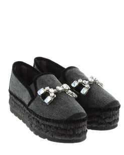 Slipper detalle en terciopelo negro Merce Doble