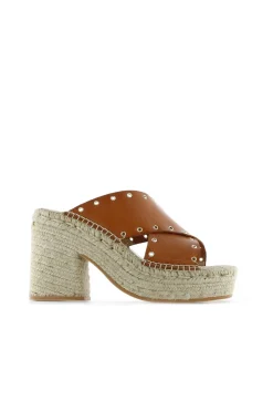 Zueco cruzado vaquetta cuero
